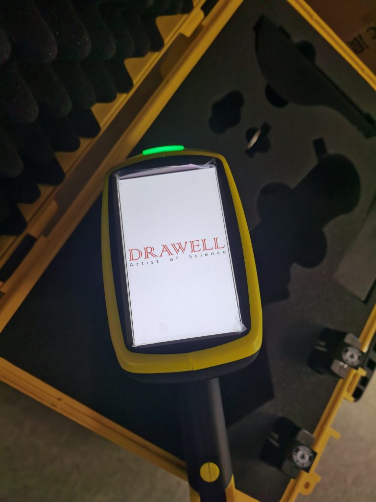 TrueX 800 Alloy Analyzer