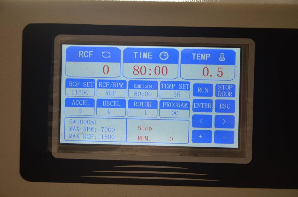 Large Capacity Refrigerated Centrifuge