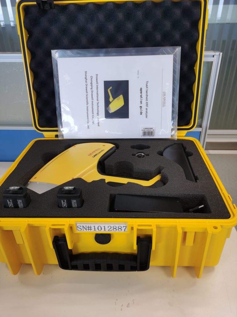 TrueX 800 Alloy Analyzer