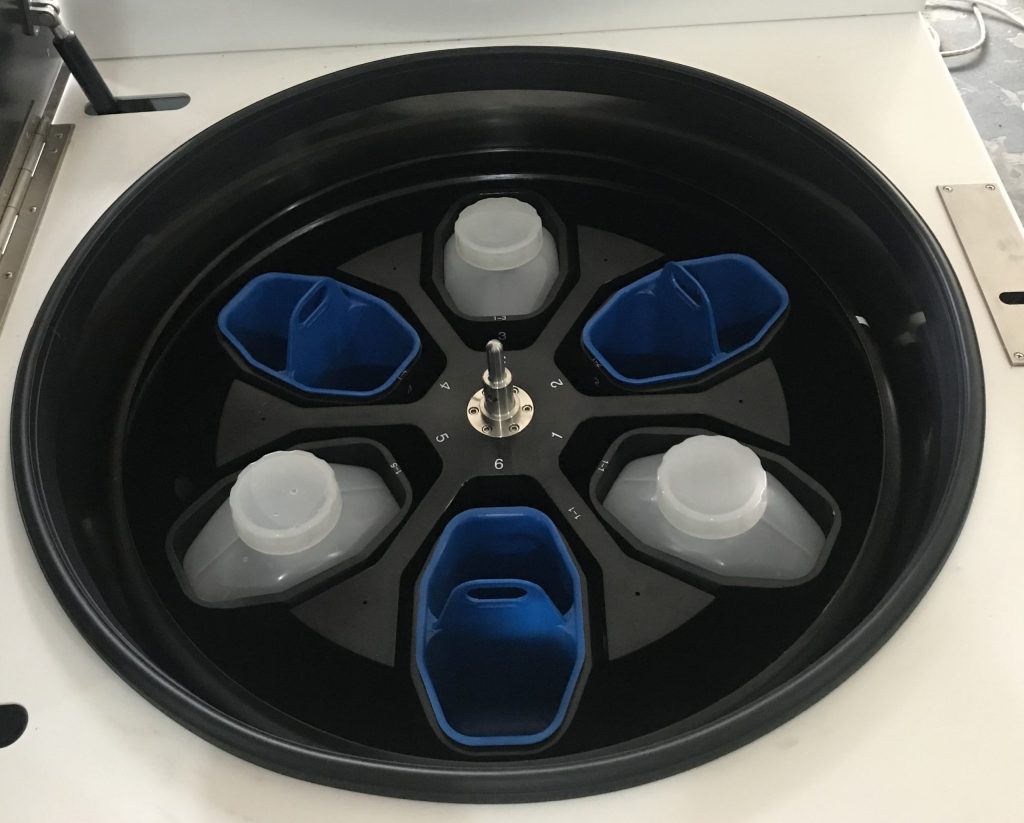 DL8M-12L Super Large Capacity Refrigerated Centrifuge