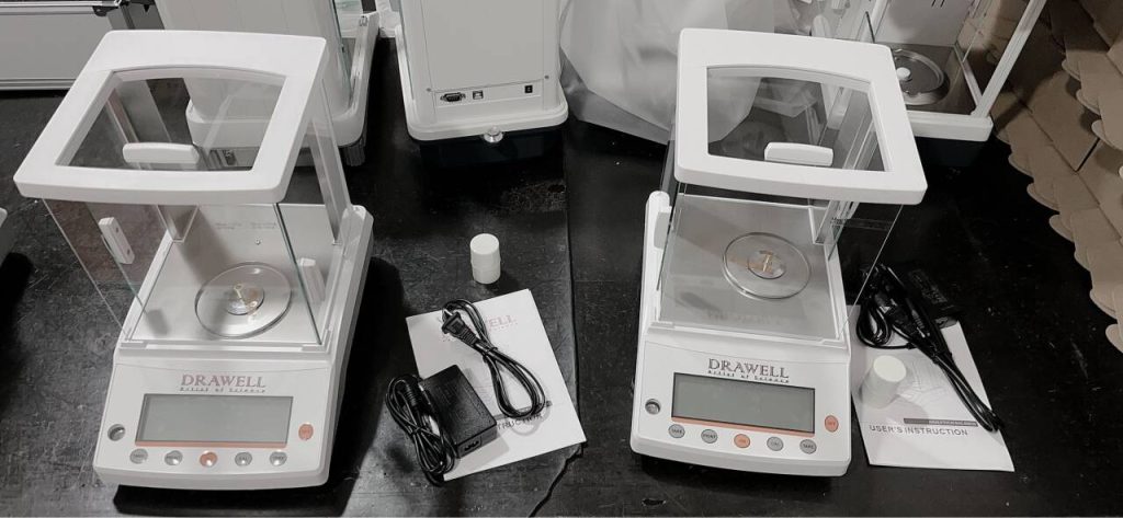 0.1mg FA Series Magnetic Analytical Balance