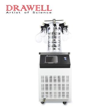Manifold freeze dryers