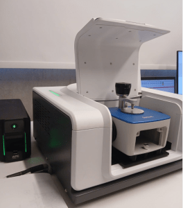 Attenuated Total Reflection Experimental Mode (ATR-FTIR)