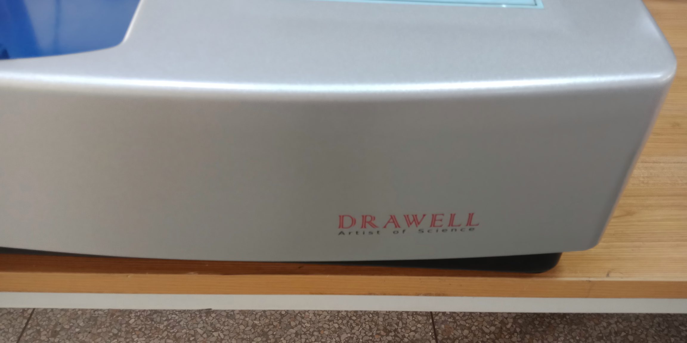DU 8800RS logo