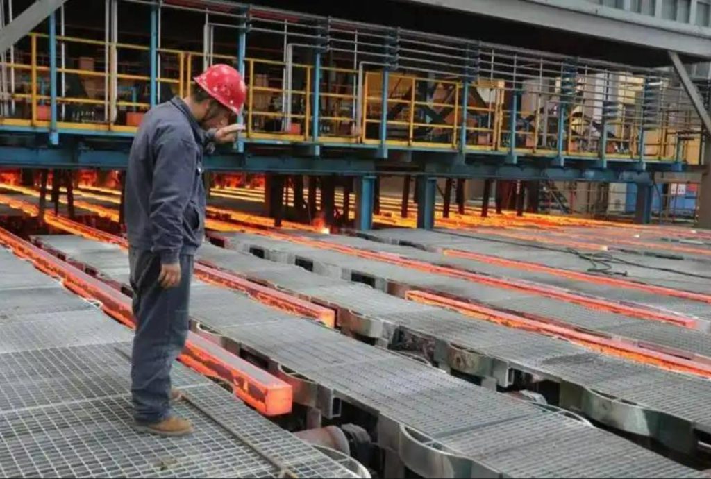 Steel smelting workshop