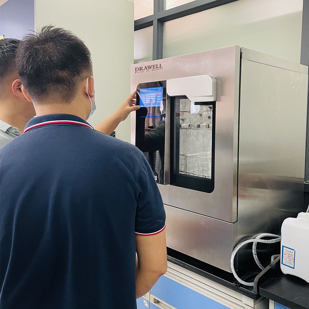 Laboratory Glassware Washer