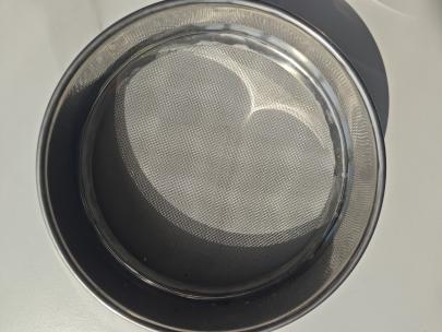 20 mesh sieve